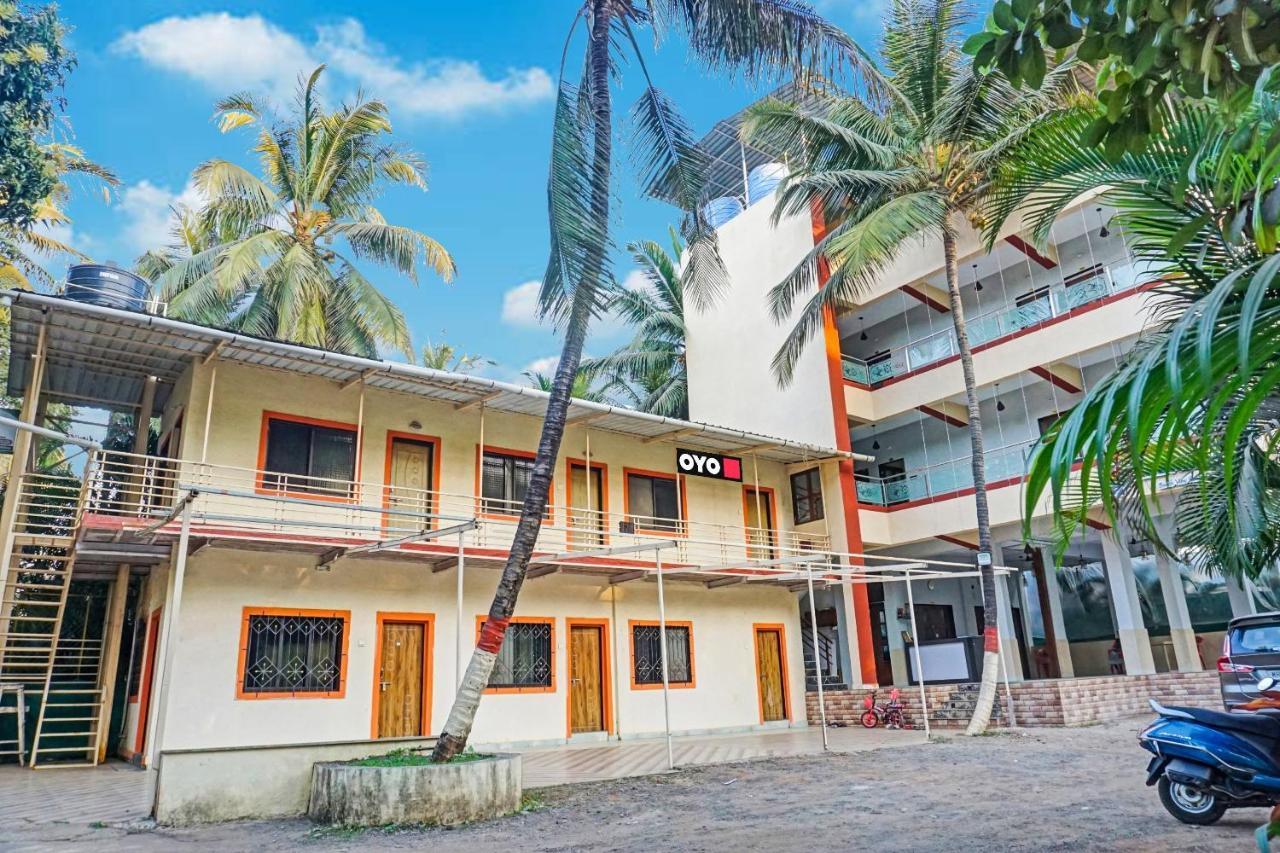 Collection O Shovi Beach View Resort Alībāg Exterior foto