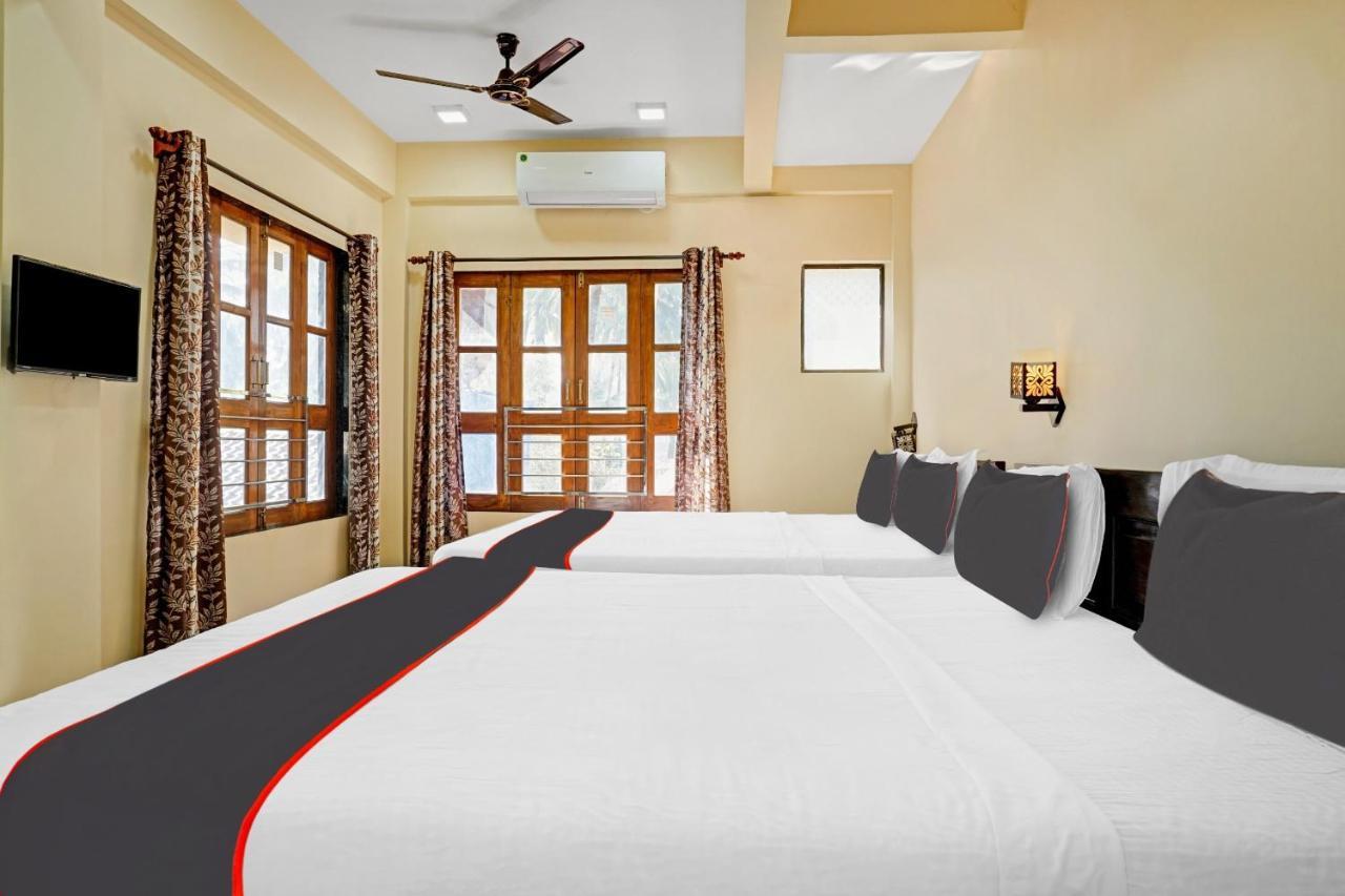 Collection O Shovi Beach View Resort Alībāg Exterior foto